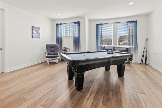 rec room featuring plenty of natural light, light hardwood / wood-style flooring, and pool table