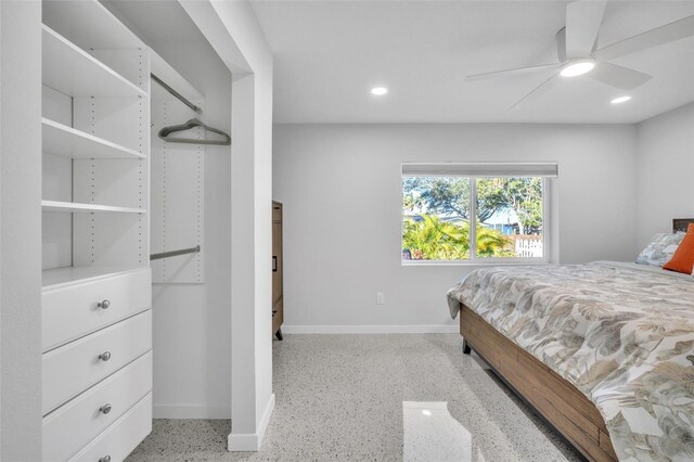 bedroom with ceiling fan