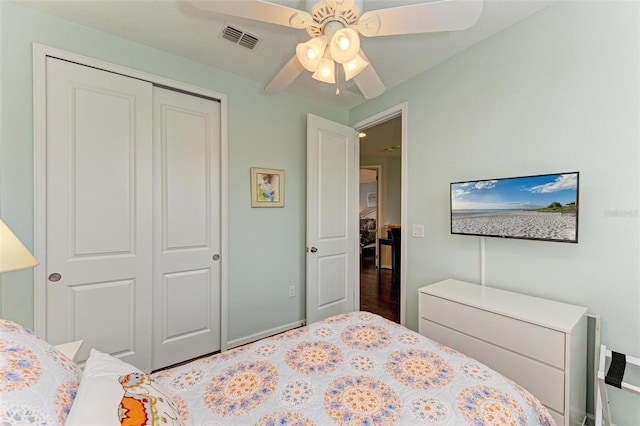 bedroom featuring a closet and ceiling fan