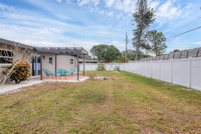 view of yard featuring a pergola and a patio area