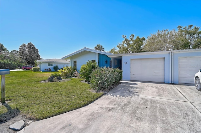 ranch-style home with a front yard