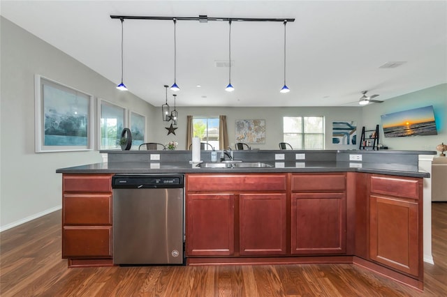 kitchen featuring stainless steel dishwasher, a center island with sink, dark hardwood / wood-style flooring, and ceiling fan