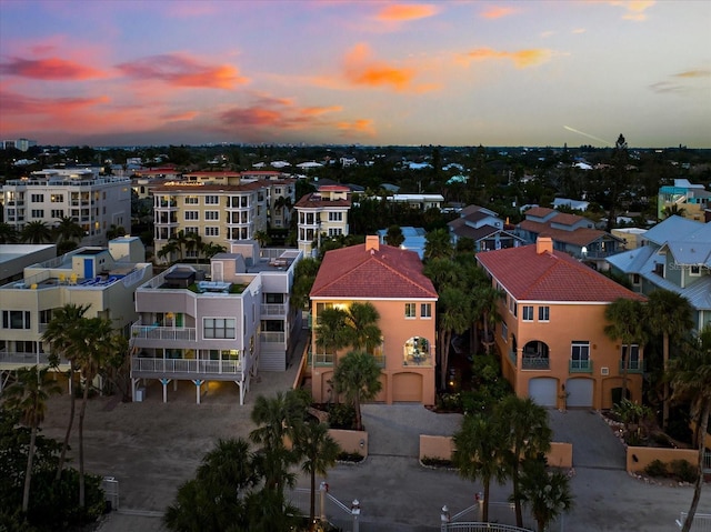 view of aerial view at dusk