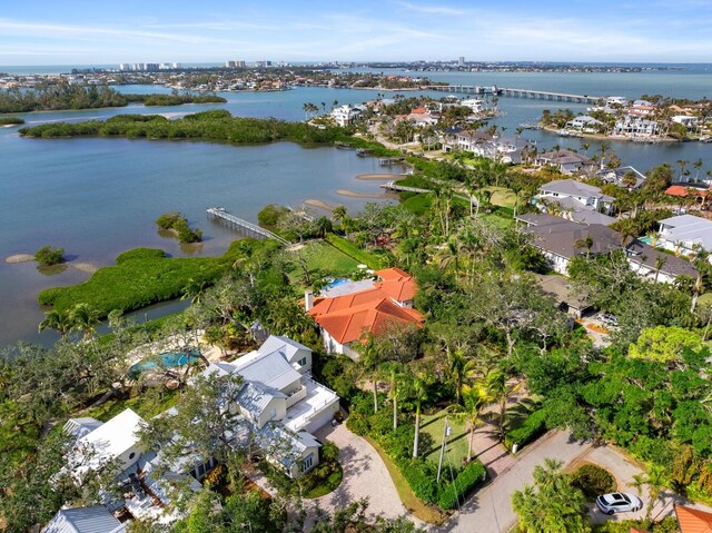 bird's eye view featuring a water view