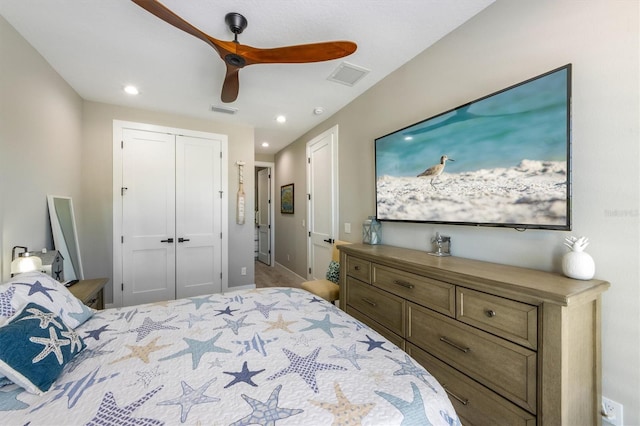 bedroom featuring a closet and ceiling fan