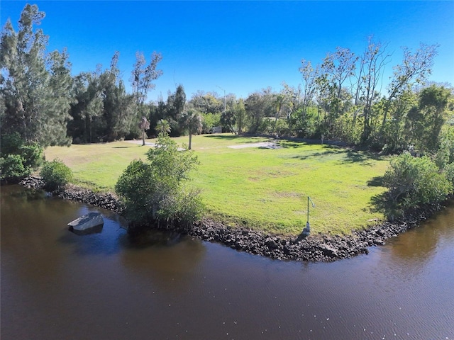 Listing photo 2 for 29530 Shell Creek Ct, Punta Gorda FL 33982