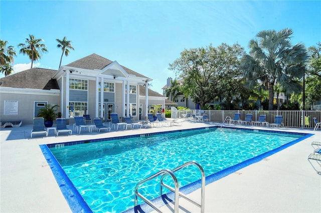 view of swimming pool featuring a patio