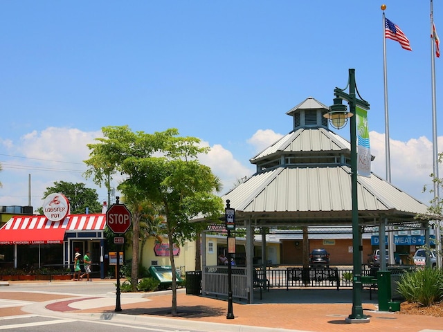 view of building exterior