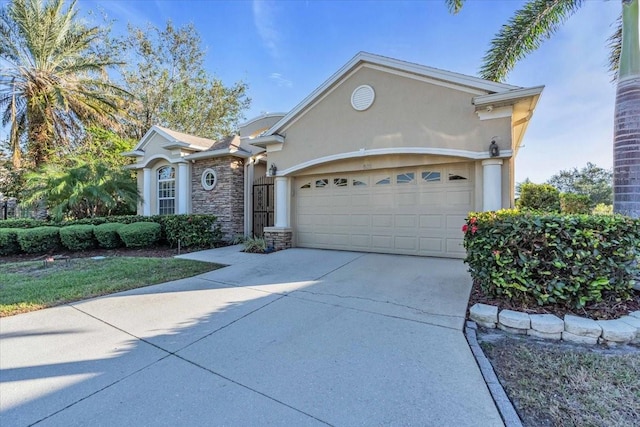 single story home featuring a garage