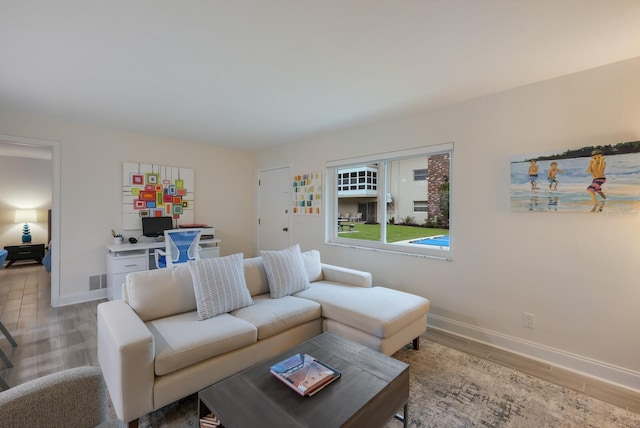 3751 S School Ave Unit 11, Sarasota, FL 34239 - photo 2