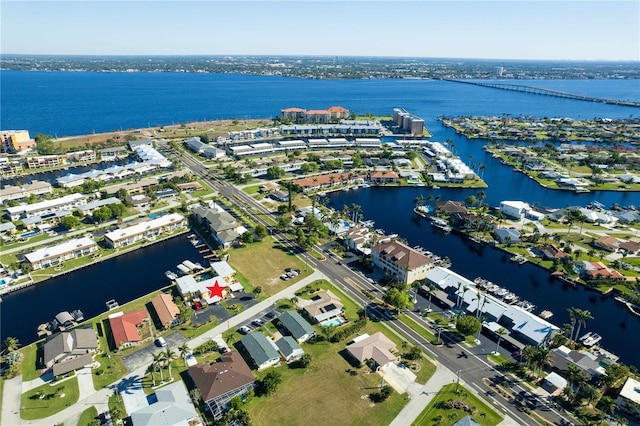 bird's eye view with a water view