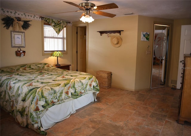 bedroom with ceiling fan