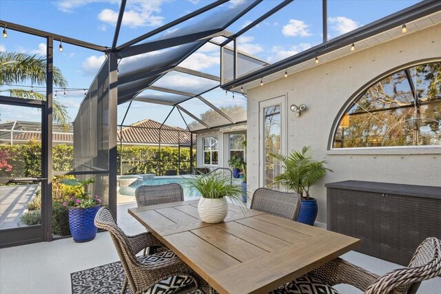 view of sunroom / solarium