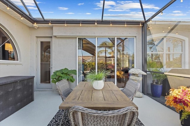 view of sunroom / solarium