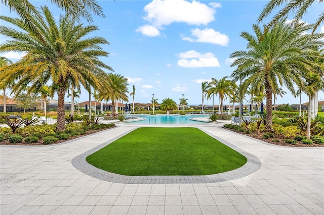 view of swimming pool