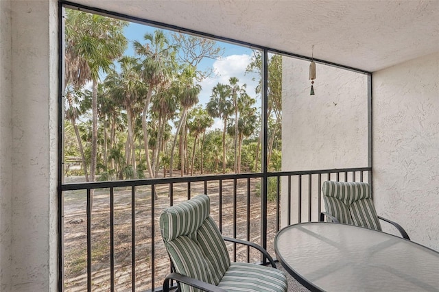 2753 Orchid Oaks Dr Unit 104, Sarasota, FL 34239 - view of balcony
