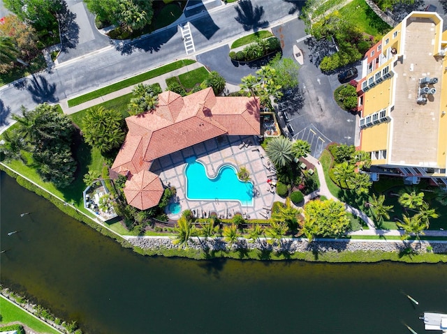 bird's eye view featuring a water view