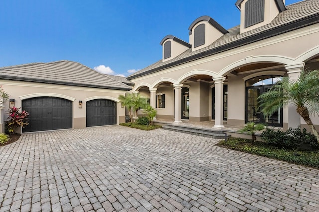 view of front of home featuring a garage