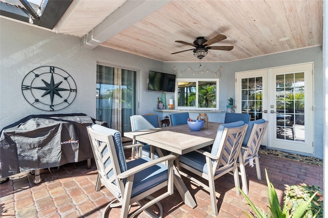 view of patio / terrace with ceiling fan