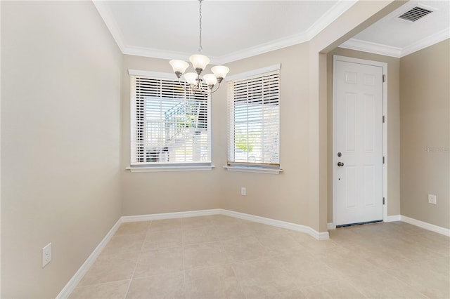 tiled spare room featuring crown molding and a chandelier