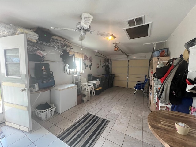 garage featuring ceiling fan