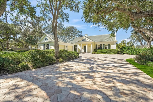 view of front of house