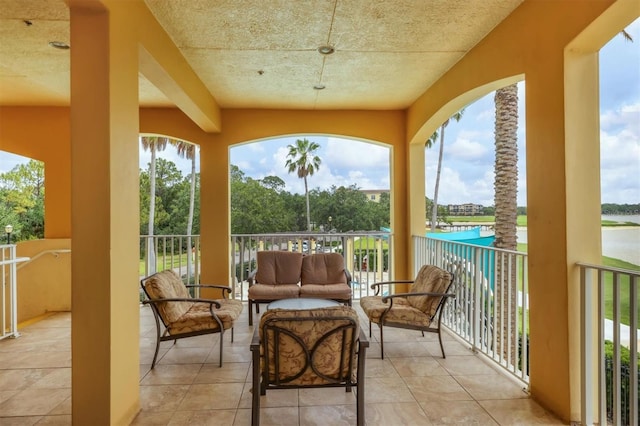 balcony featuring outdoor lounge area