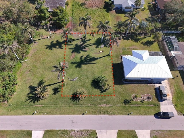 Listing photo 3 for 2810 Poinciana Ct, Punta Gorda FL 33950