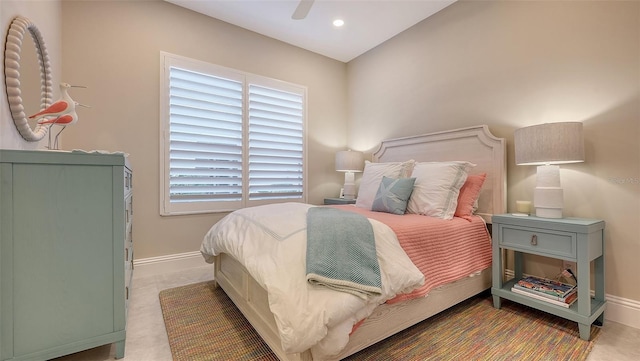 bedroom featuring ceiling fan