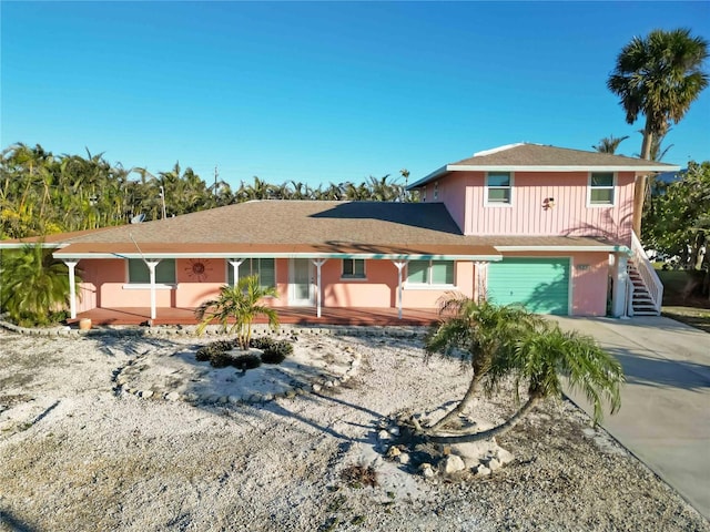 view of front of house with a garage