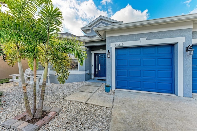 view of front of house with a garage