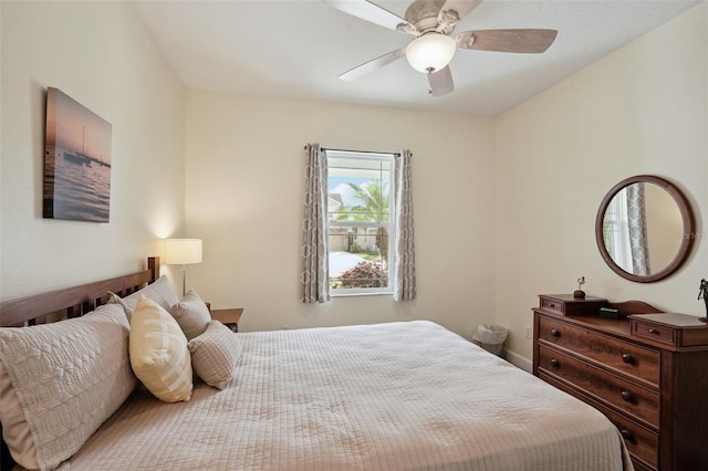 bedroom featuring ceiling fan