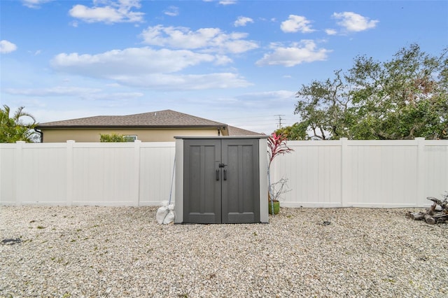 view of outbuilding