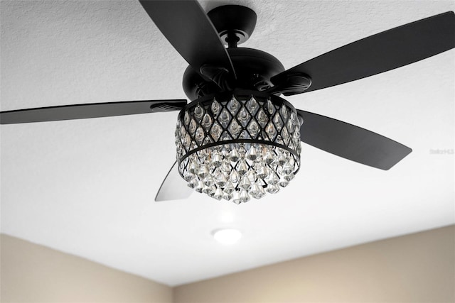 details featuring ceiling fan