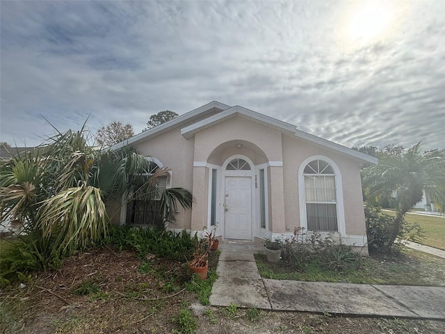 view of front of property