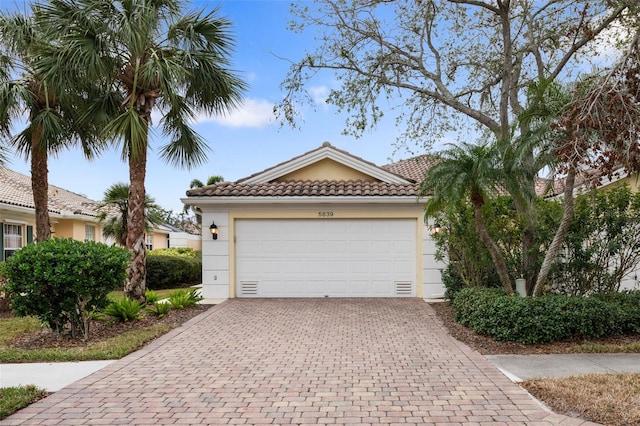 5839 Helicon Pl, Sarasota FL, 34238, 2 bedrooms, 2 baths house for sale