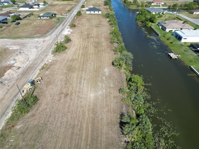 Listing photo 3 for 1101 NE 5th Place, Cape Coral FL 33909