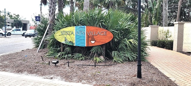 145 Avenida Messina Unit 3, Sarasota, FL 34242 - view of community / neighborhood sign