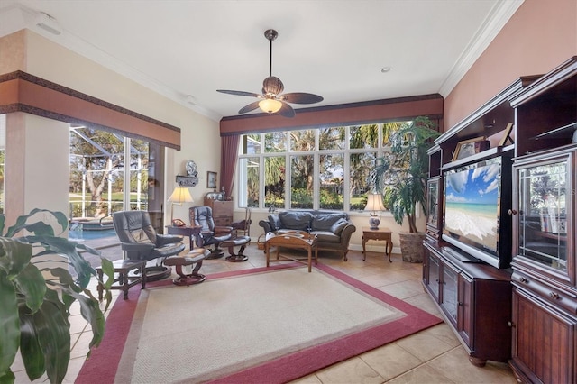 sunroom / solarium with ceiling fan