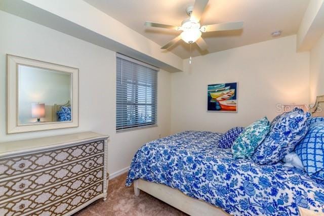 bedroom with carpet flooring and ceiling fan