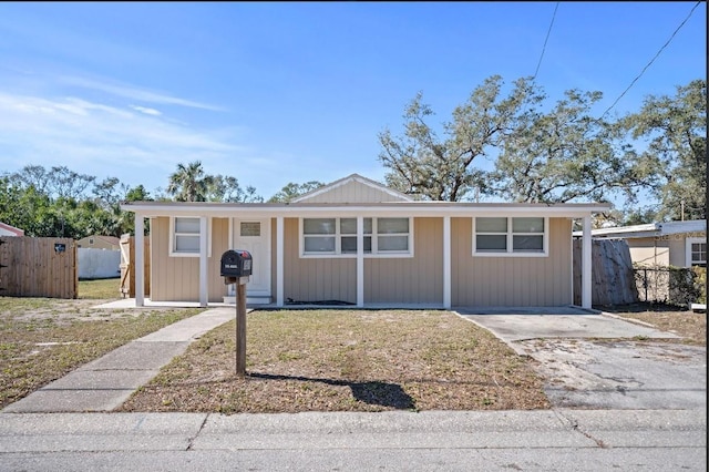 view of front of home