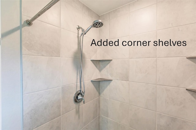 details featuring a tile shower