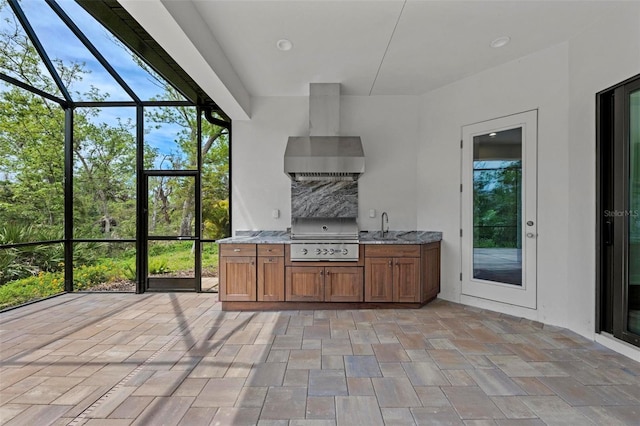 11323 Rivers Bluff Cir, Lakewood Ranch, FL 34202 - unfurnished sunroom featuring an outdoor kitchen