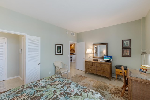 bedroom featuring a closet