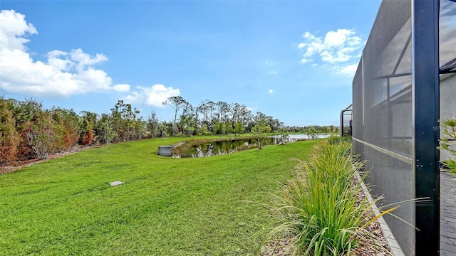 view of yard featuring a water view