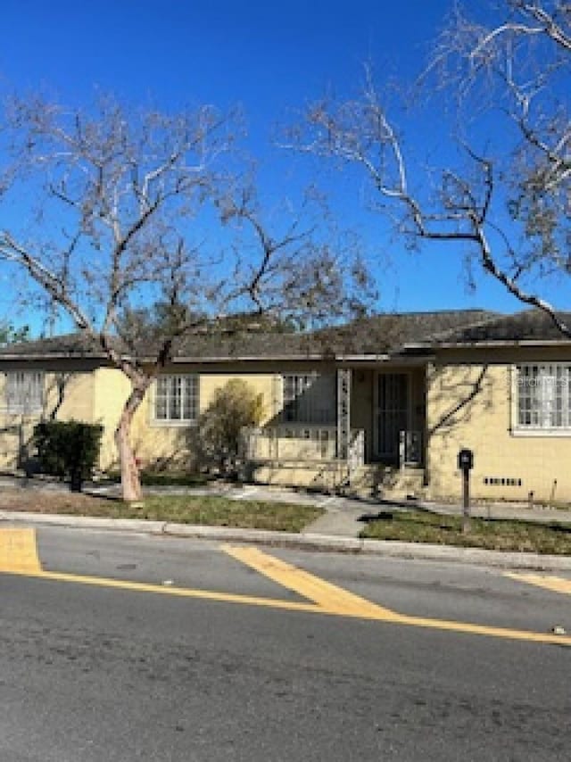 view of front of house