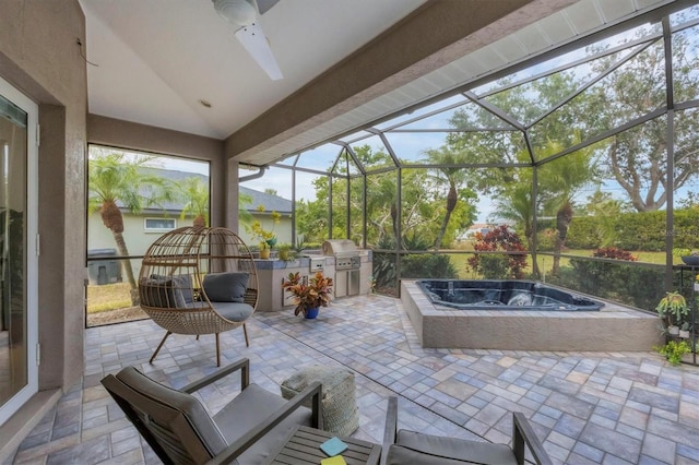 sunroom / solarium featuring a hot tub and lofted ceiling