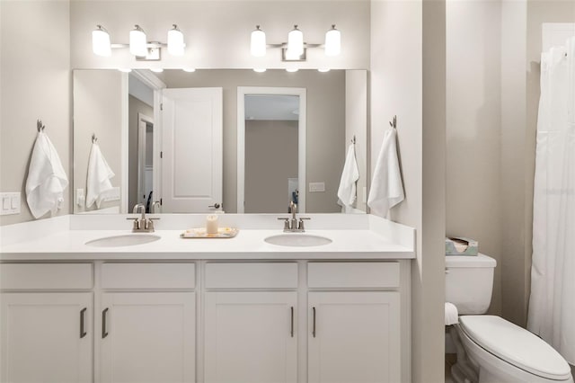 16127 Fortezza Dr, Bradenton, FL 34211 - full bath with double vanity and toilet
