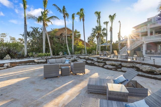 view of patio featuring outdoor lounge area