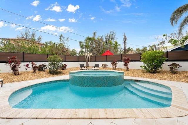 view of swimming pool